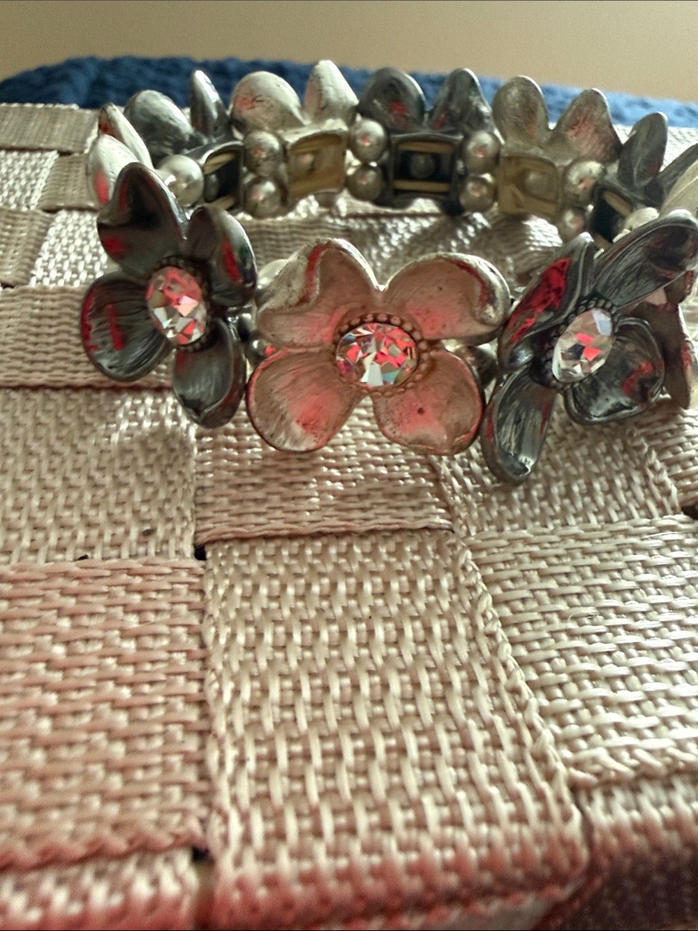 Floral Crystal Accent silver and white tone floral heavy stretchy bracelet